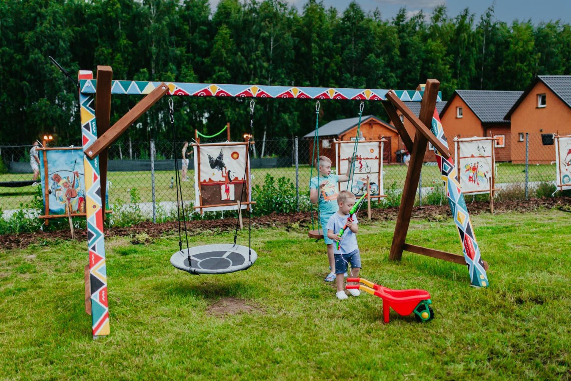 Indiana Camp - 150 M Od Suntago Park Grabce-Towarzystwo Exterior foto