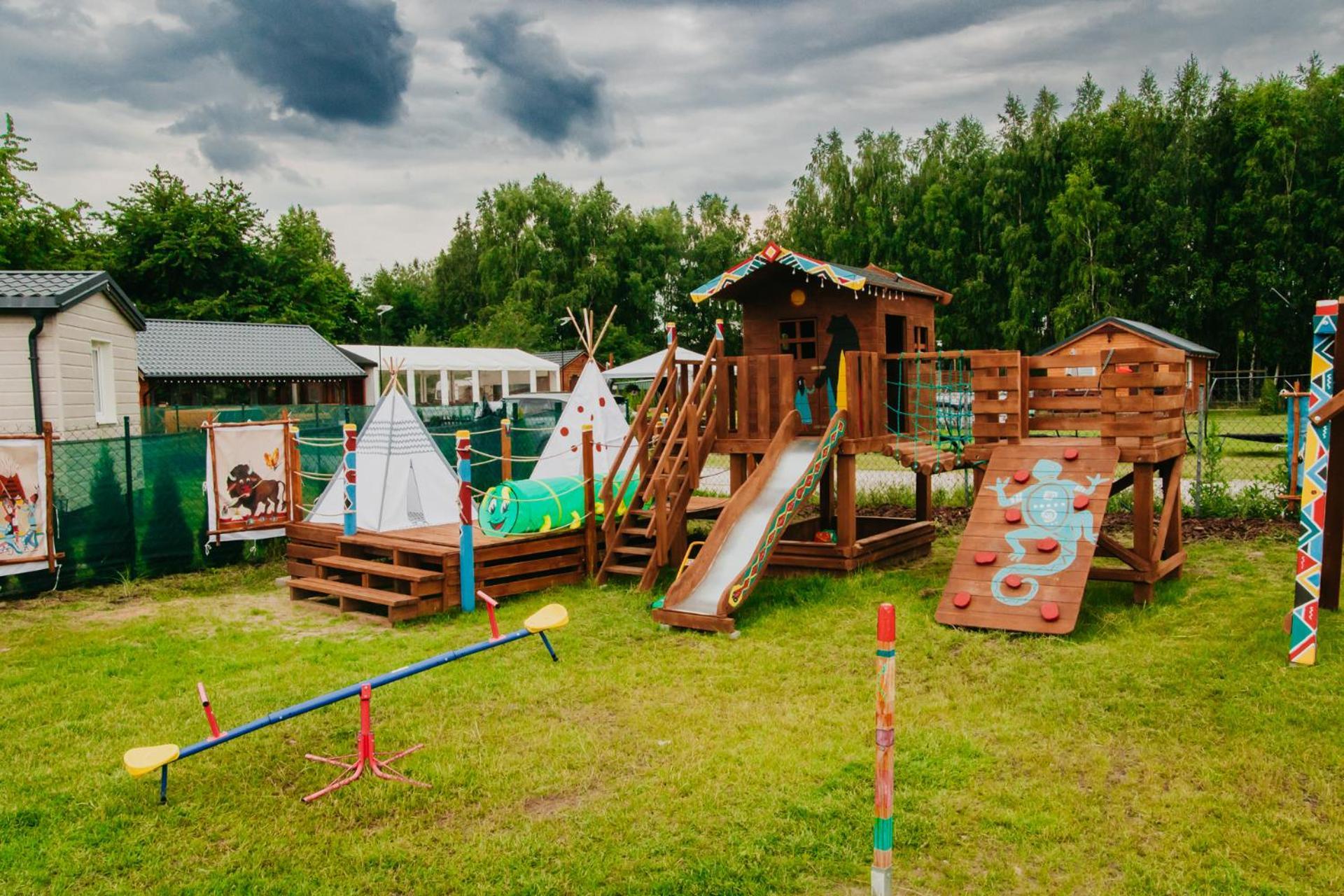 Indiana Camp - 150 M Od Suntago Park Grabce-Towarzystwo Exterior foto