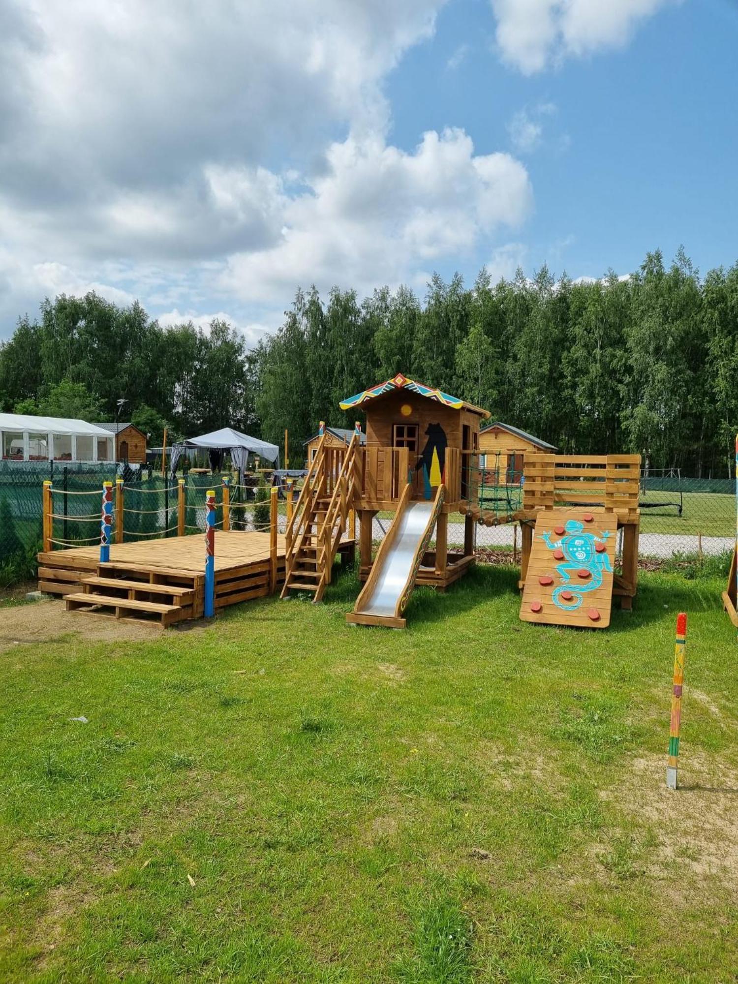 Indiana Camp - 150 M Od Suntago Park Grabce-Towarzystwo Exterior foto